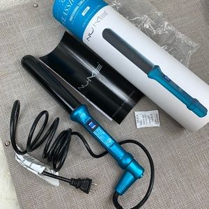 NuMe Classic Curling Wand 32 MM Turquoise.